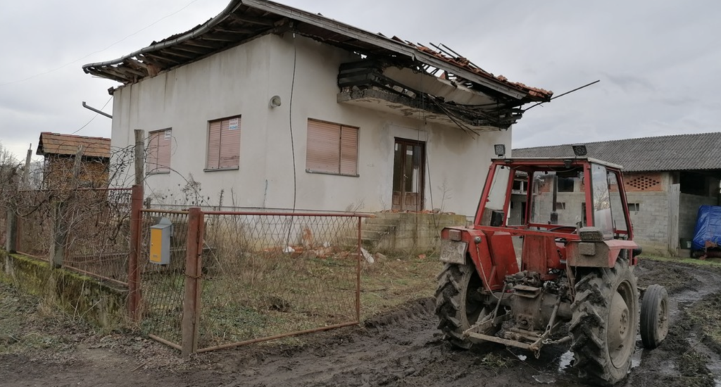 Prije Dvije Godine Baniju Je Pogodio Razoran Potres Dr Ava Je Dosad